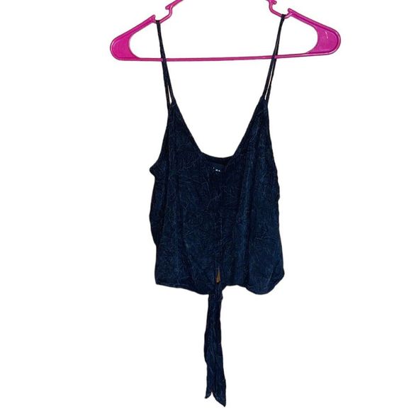 Mustard Seed Tops - •MUSTARD SEED•DISTRESSED BLACK SPAGHETTI STRAP TIE KNOT FRONT TOP IN SIZE S